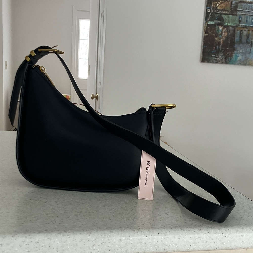SEE DESCRIPTION! BCBG Faux Leather Black with Gold Details Shoulder Bag NWT